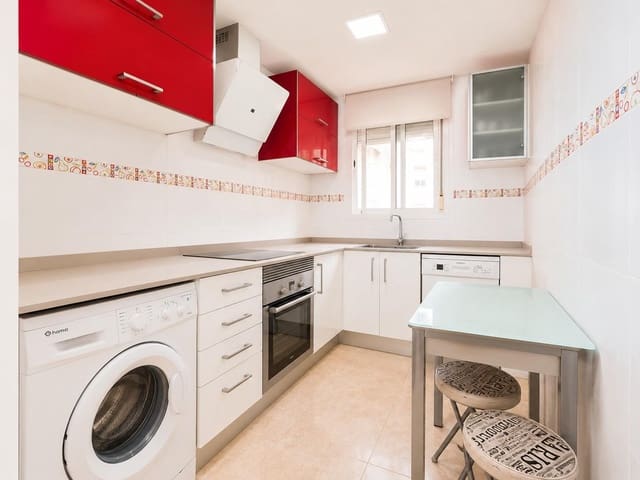 4 slaapkamer Flat te koop in Malilla, Valencia stad - € 330.000 (Ref: 9867357)