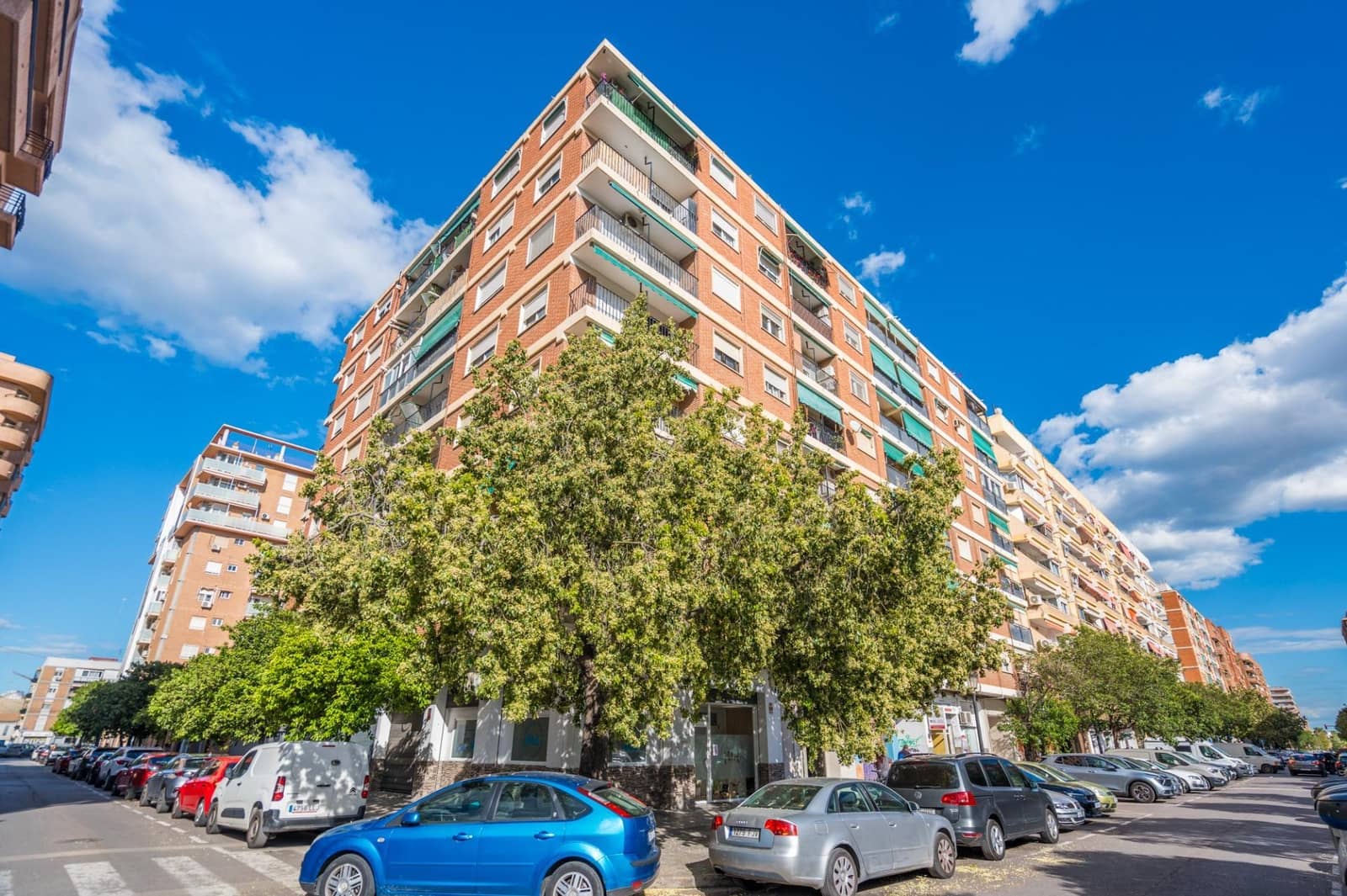 4 soveværelse Lejlighed til salg i Valencia by - € 330.000 (Ref: 9867357)