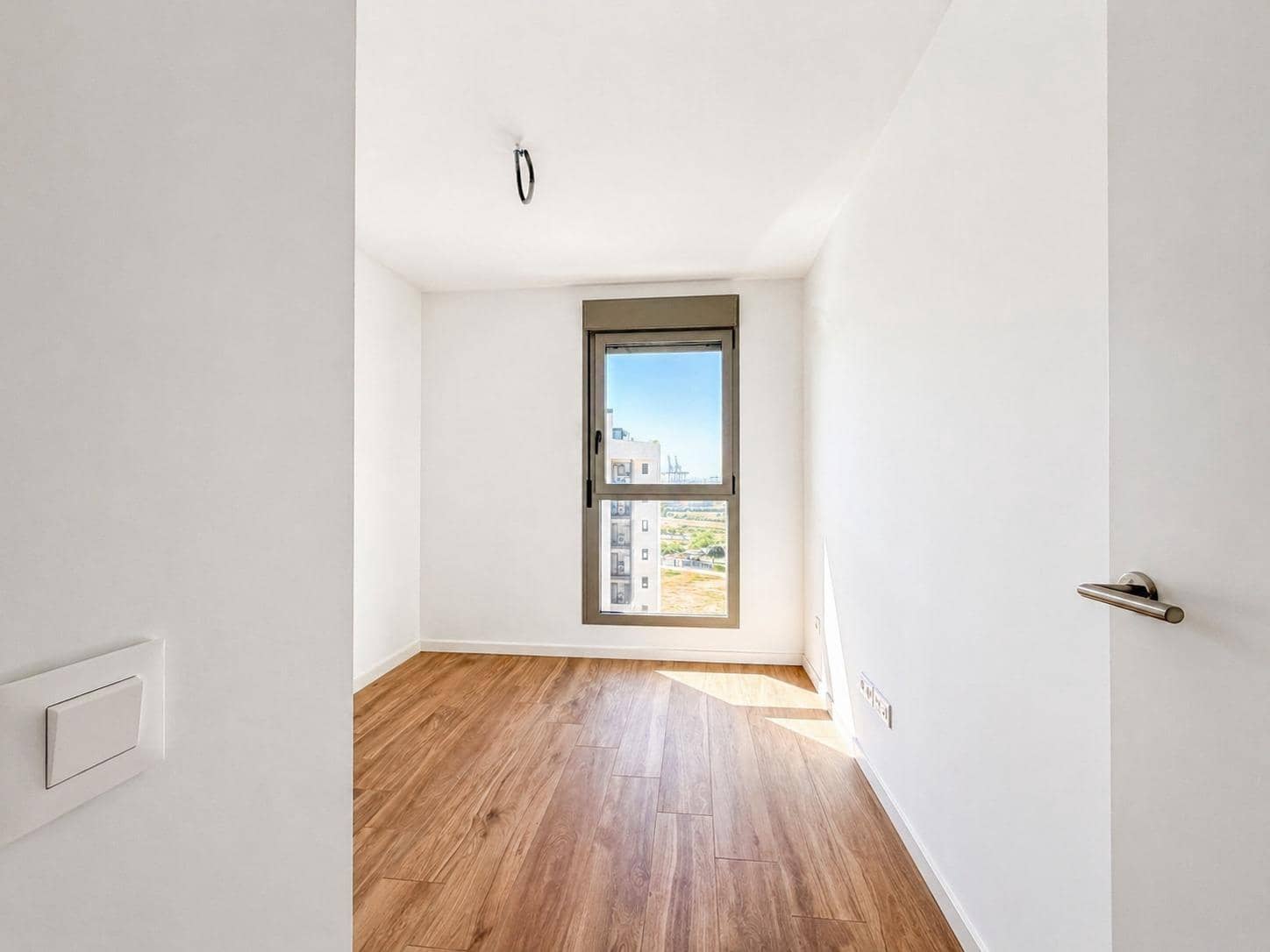2 sypialnia Mieszkanie na sprzedaż w Miasto Walencja z basenem garażem - 467 500 € (Ref: 9867358)