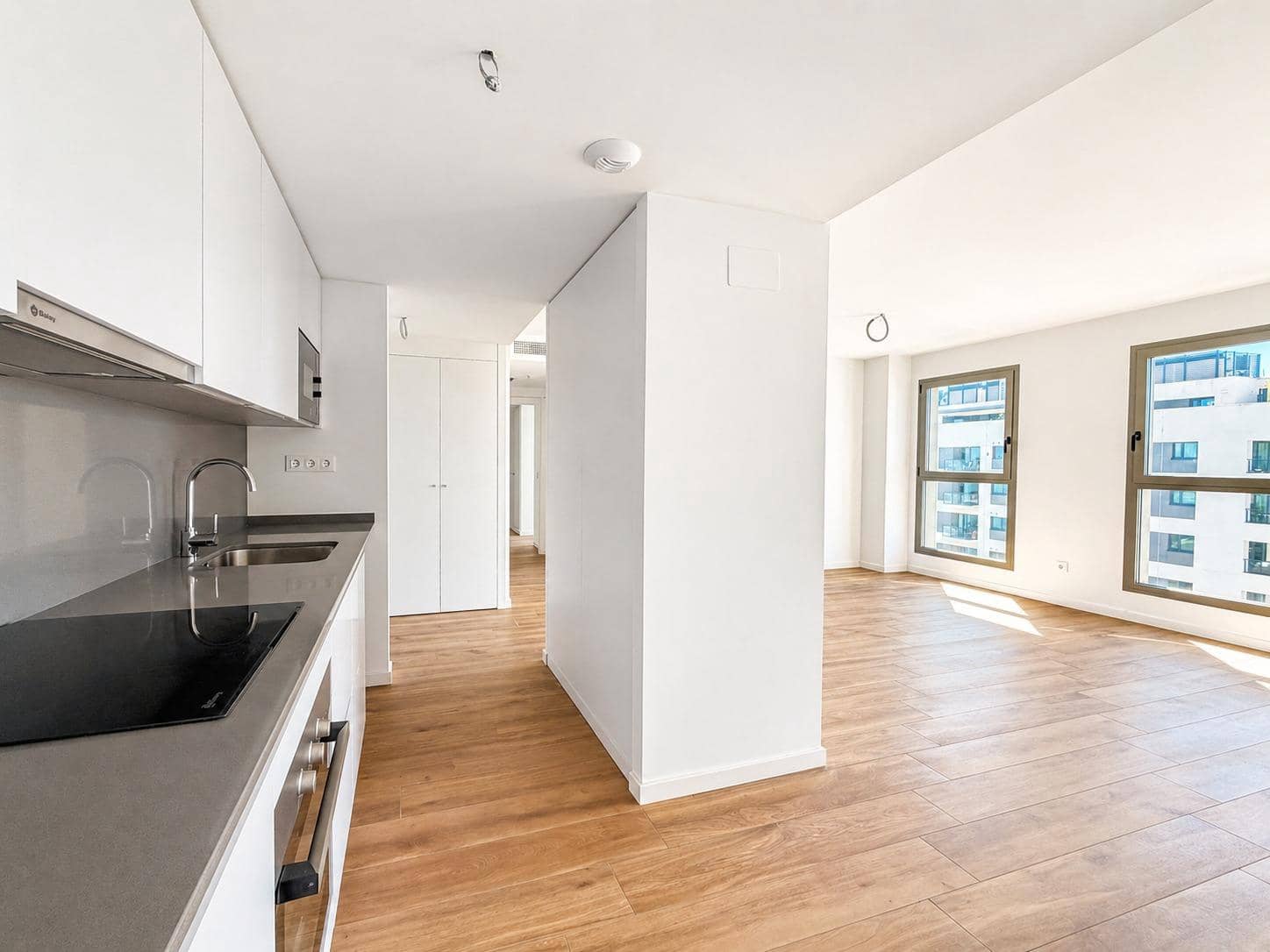 2 sypialnia Mieszkanie na sprzedaż w Miasto Walencja z basenem garażem - 467 500 € (Ref: 9867358)