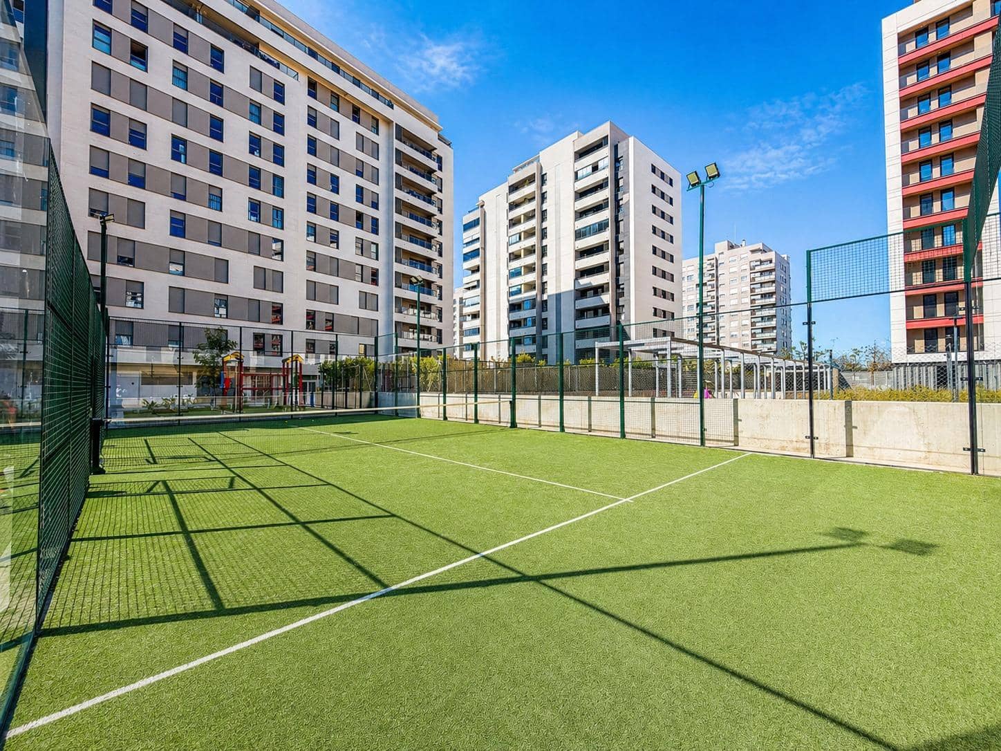 2 sypialnia Mieszkanie na sprzedaż w Miasto Walencja z basenem garażem - 467 500 € (Ref: 9867358)