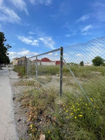 Ubebygd land til leie i La Punta, Valencia by - € 700 (Ref: 9867360)