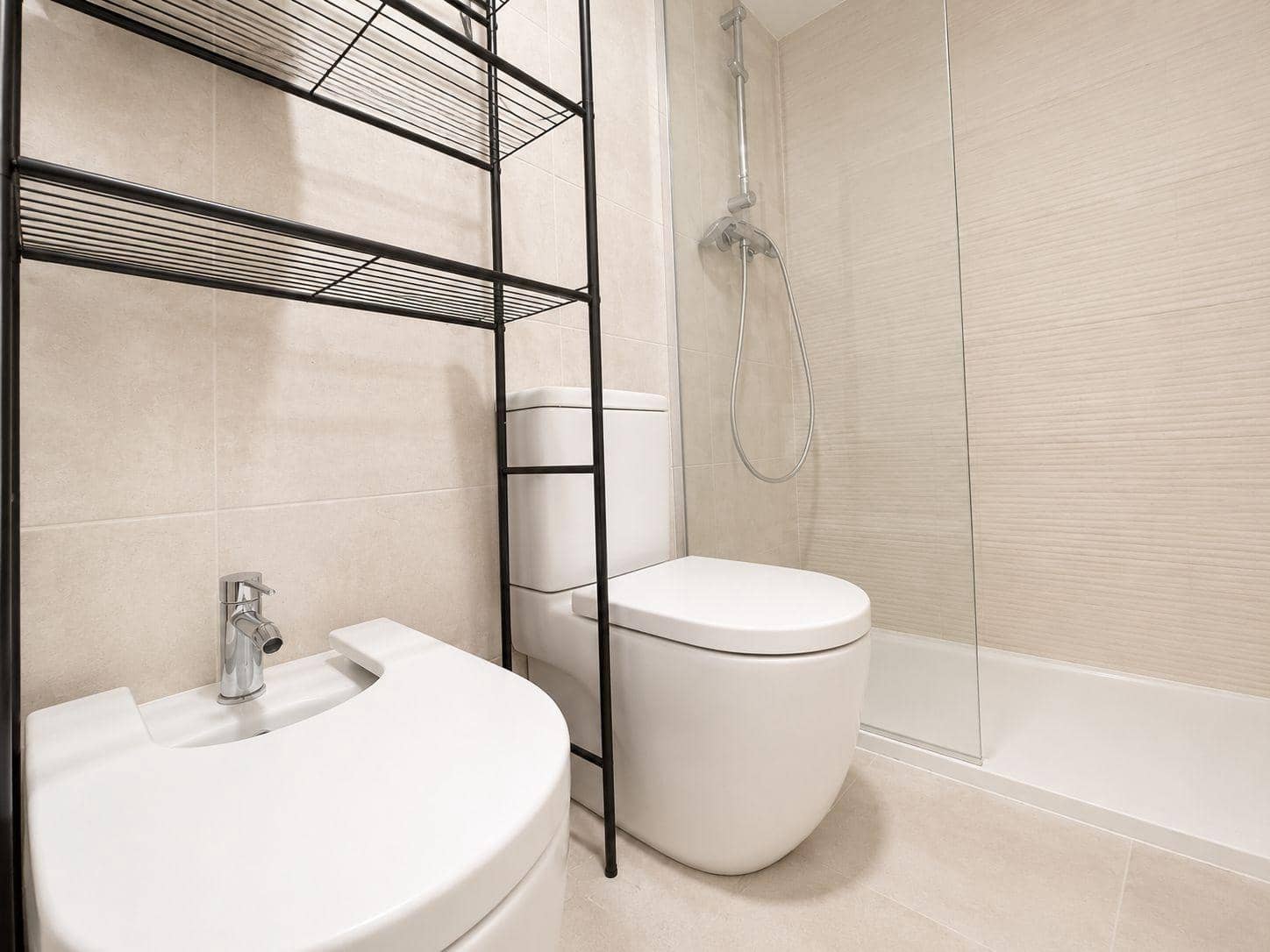 3 makuuhuone Asunto vuokrattavana paikassa Valencia kaupunki mukana uima-altaan - 1 750 € (Ref: 9934411)