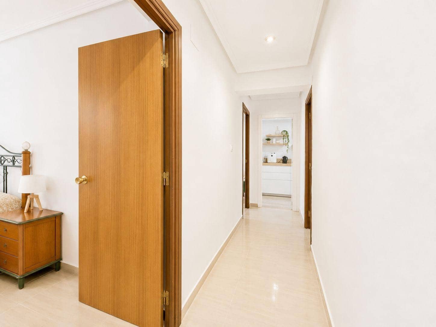 3 soveværelse Lejlighed til salg i Valencia by - € 329.500 (Ref: 9934413)