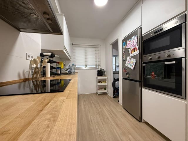 3 soveværelse Lejlighed til salg i Malilla, Valencia by - € 329.500 (Ref: 9934413)