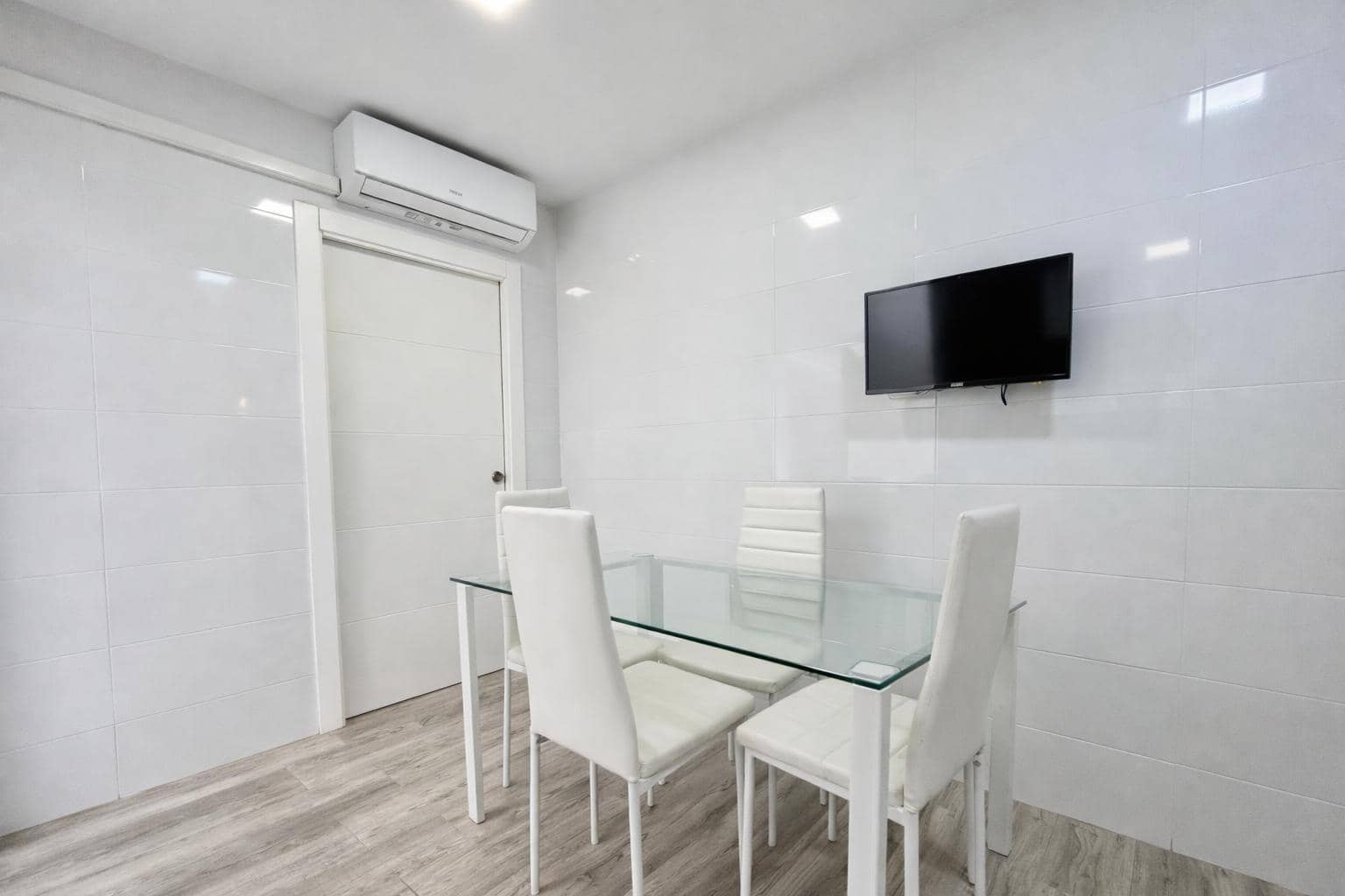 3 bedroom Townhouse for sale in Benaguasil - € 259,500 (Ref: 9934414)