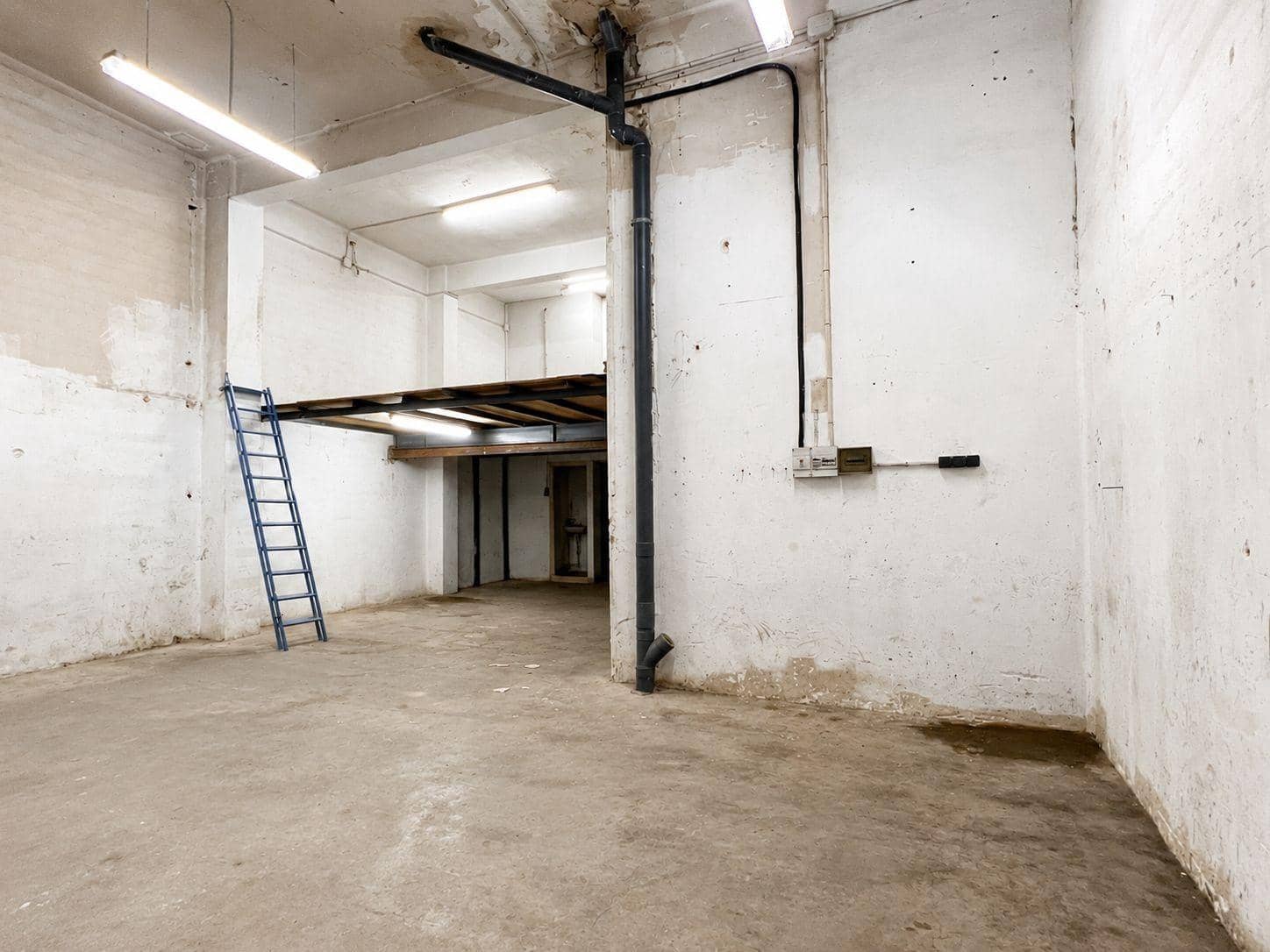 1 bedroom Commercial for rent in Valencia city - € 750 (Ref: 9942723)