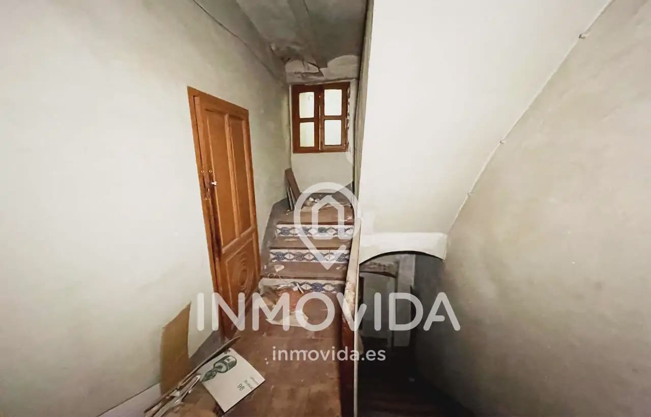 5 sovrum Hus till salu i Xativa - 87 000 € (Ref: 9879285)