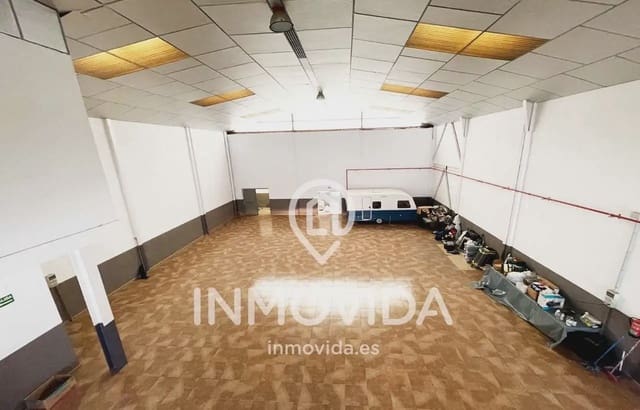 Kommersiell till salu i Novelé / Novetlè - 250 000 € (Ref: 9879287)