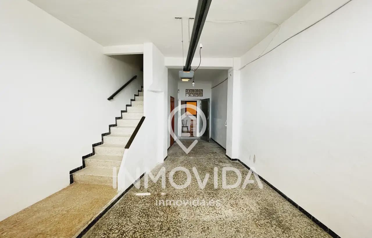 5 soveværelse Byhus til salg i Manuel med garage - € 135.000 (Ref: 9879288)