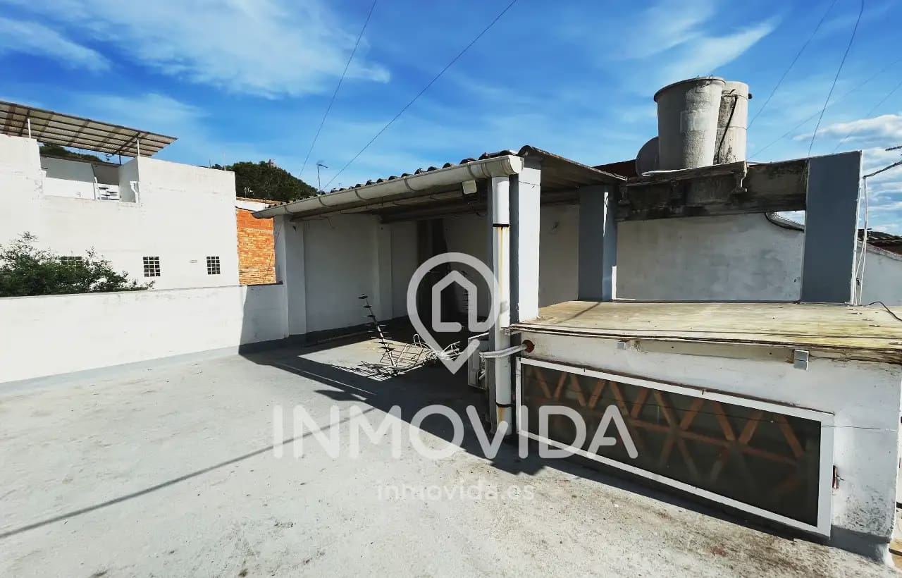 5 soveværelse Byhus til salg i Manuel med garage - € 135.000 (Ref: 9879288)