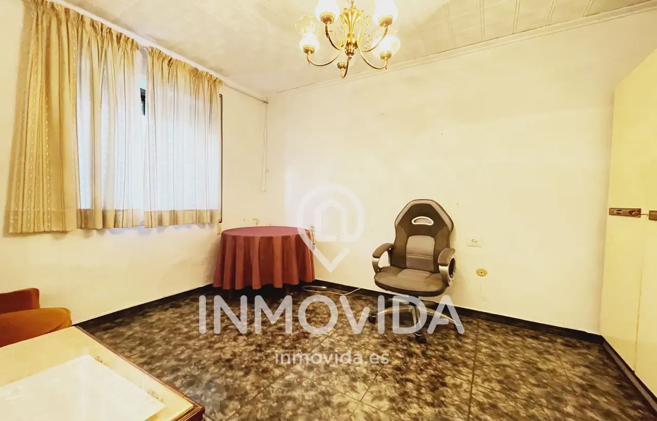 5 sovrum Hus till salu i L'Alcudia de Crespins med garage - 168 000 € (Ref: 9879292)