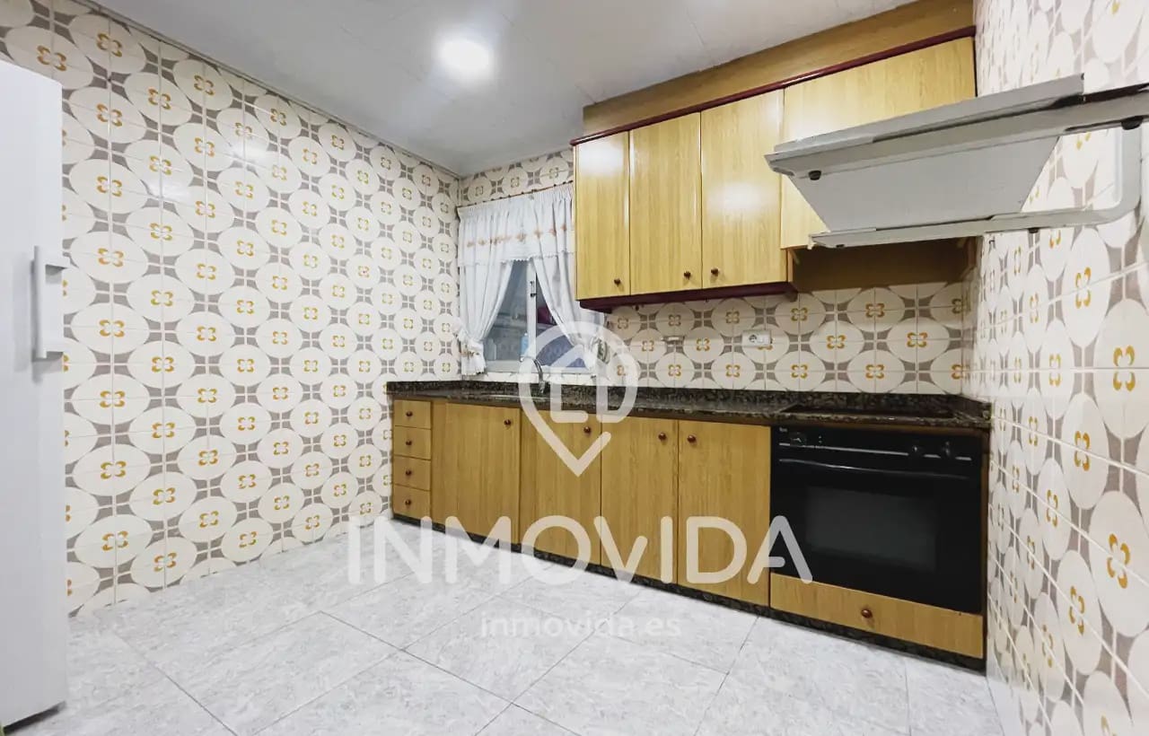 5 sovrum Hus till salu i L'Alcudia de Crespins med garage - 168 000 € (Ref: 9879292)