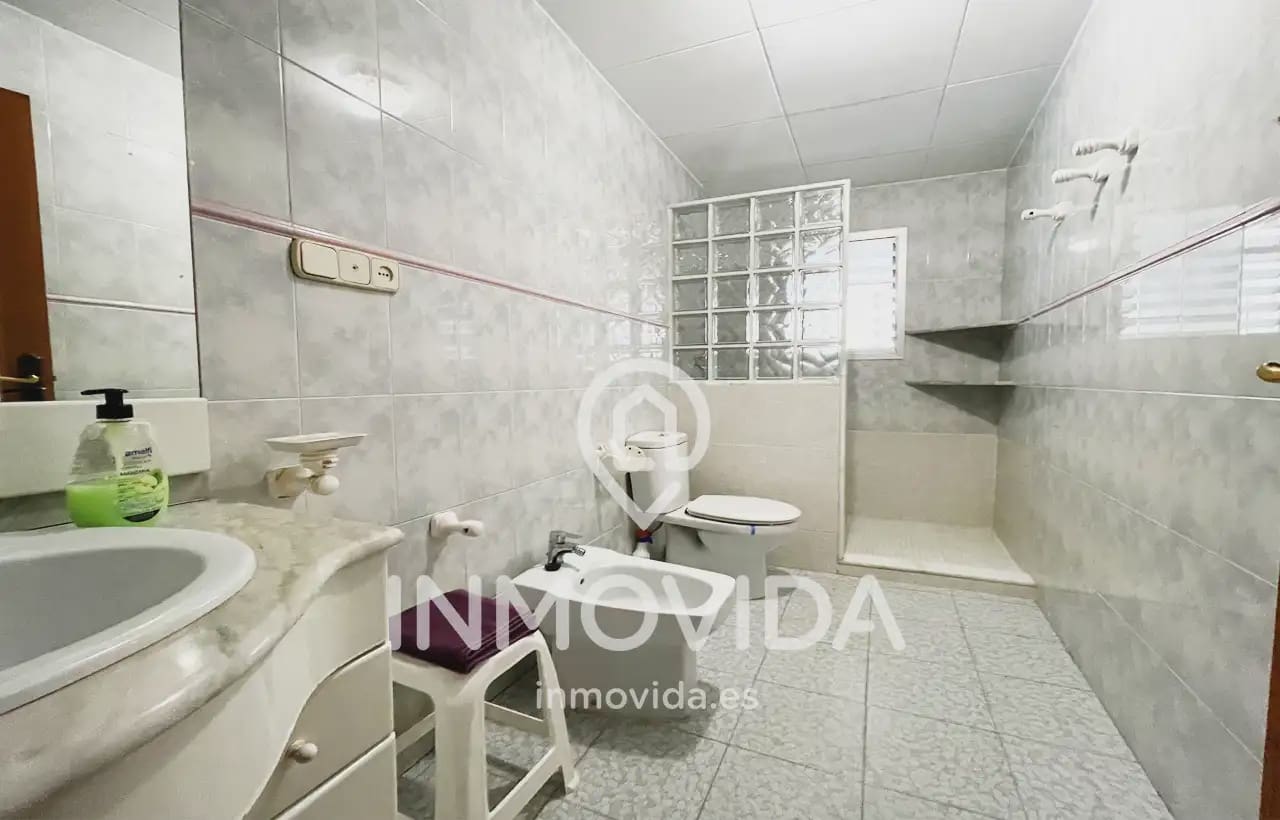 5 sovrum Hus till salu i L'Alcudia de Crespins med garage - 168 000 € (Ref: 9879292)