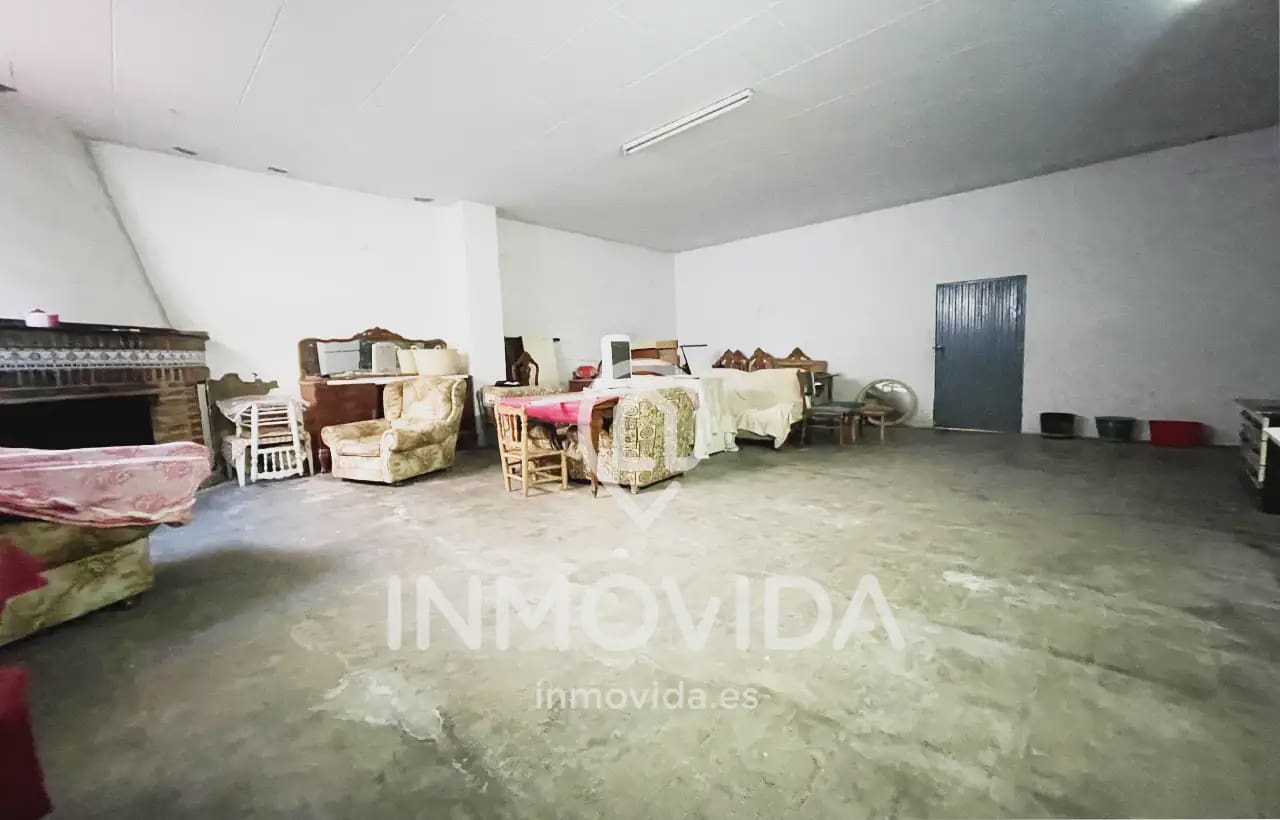 5 sovrum Hus till salu i L'Alcudia de Crespins med garage - 168 000 € (Ref: 9879292)