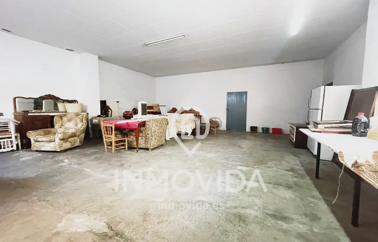 5 sovrum Hus till salu i L'Alcudia de Crespins med garage - 168 000 € (Ref: 9879292)