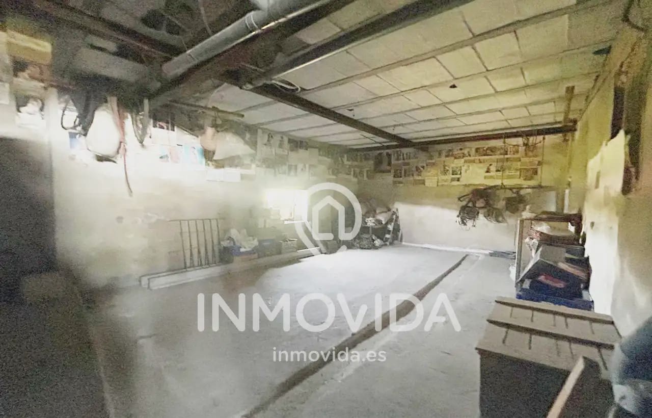 5 soverom Hus til salgs i Manuel med garasje - € 135 000 (Ref: 9879296)