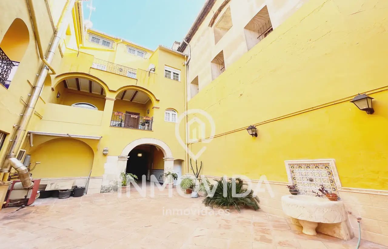 4 sovrum Hus till salu i Xativa med garage - 1 500 000 € (Ref: 9879299)