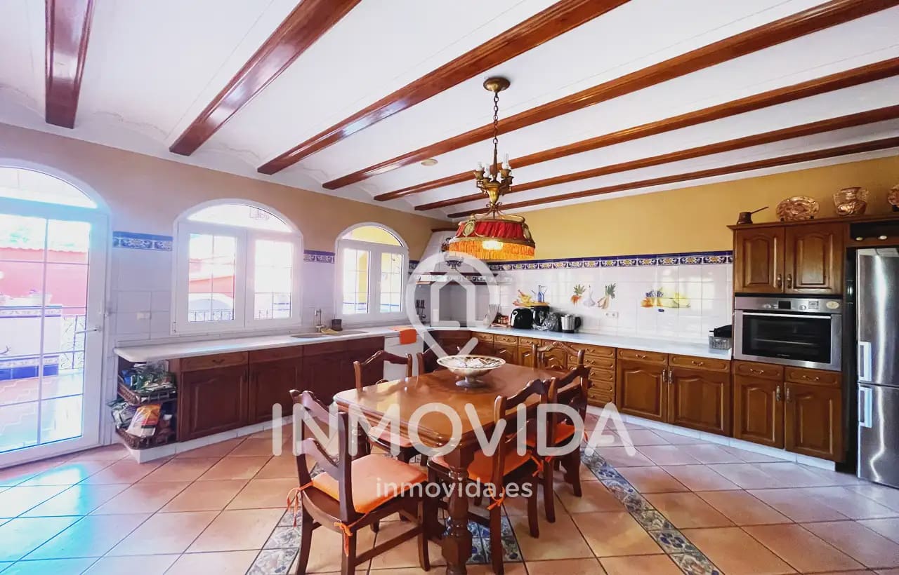 4 sovrum Hus till salu i Xativa med garage - 1 500 000 € (Ref: 9879299)