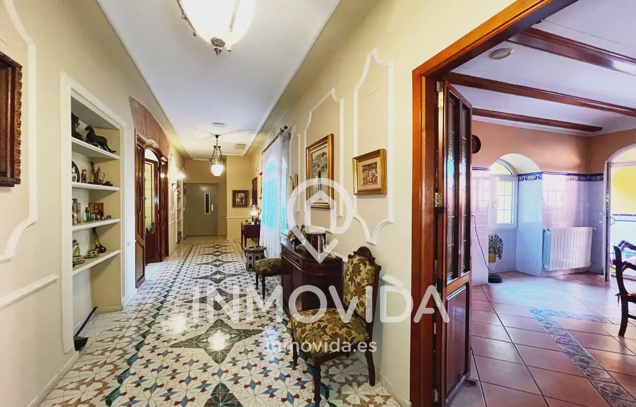 4 sovrum Hus till salu i Xativa med garage - 1 500 000 € (Ref: 9879299)