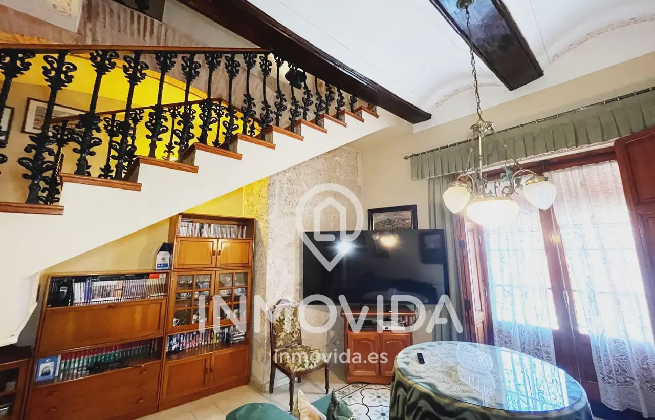 4 sovrum Hus till salu i Xativa med garage - 1 500 000 € (Ref: 9879299)