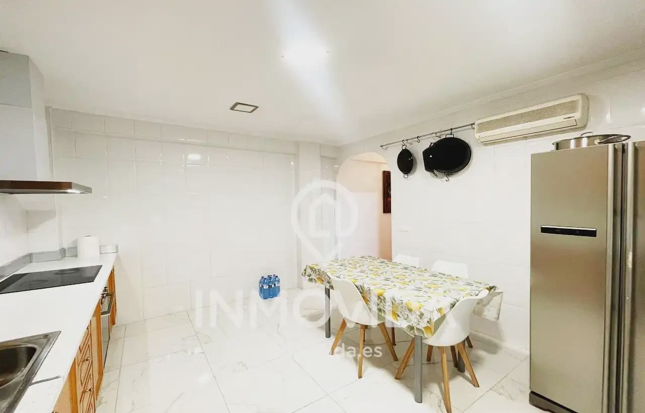 3 sovrum Lägenhet till salu i Xativa - 195 000 € (Ref: 9879301)