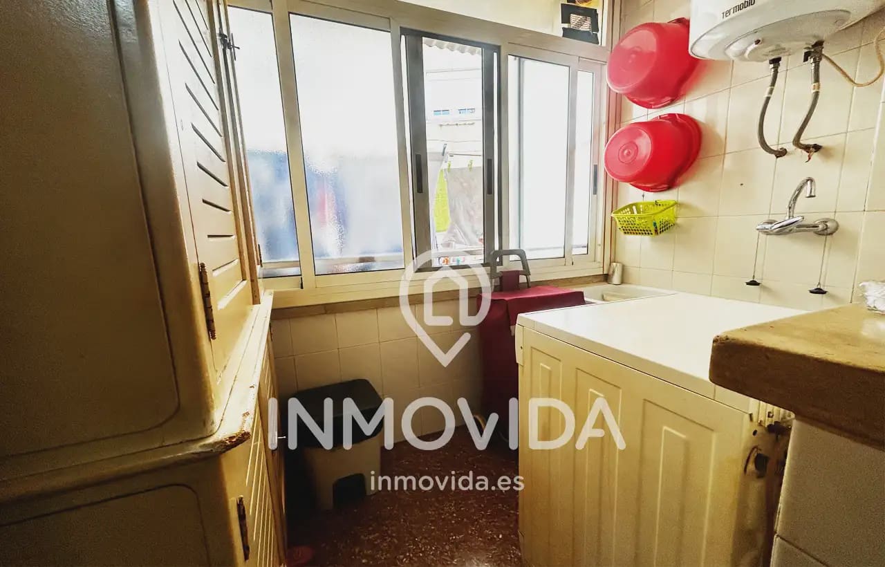 5 slaapkamer Flat te koop in Xativa - € 190.000 (Ref: 9879302)