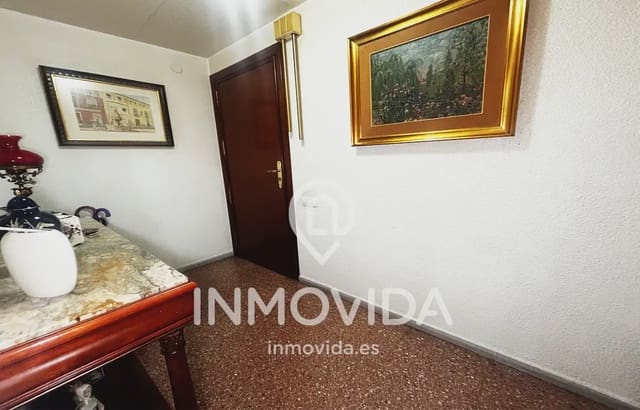 5 slaapkamer Flat te koop in Xàtiva - € 190.000 (Ref: 9879302)
