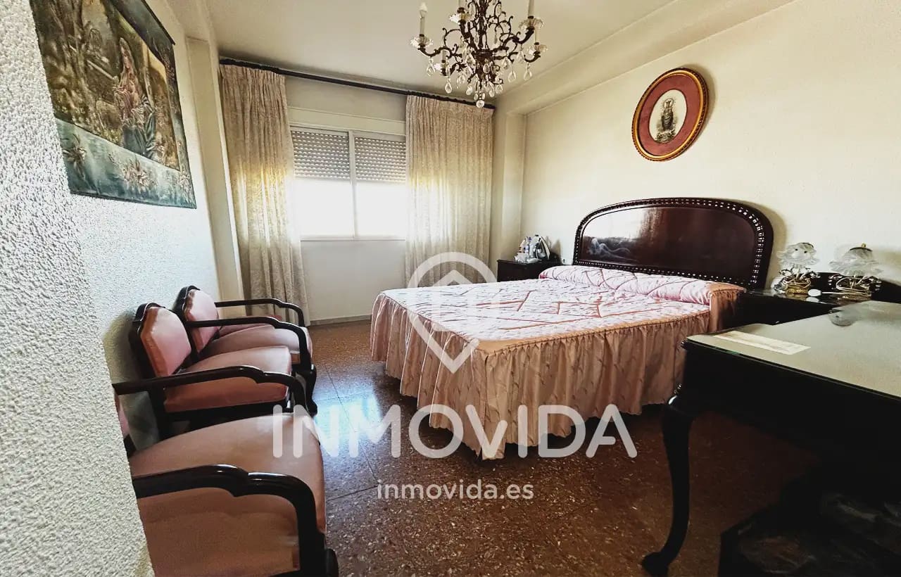 5 slaapkamer Flat te koop in Xativa - € 190.000 (Ref: 9879302)