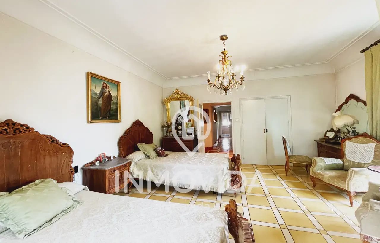5 sovrum Lägenhet till salu i Xativa med garage - 320 000 € (Ref: 9879307)