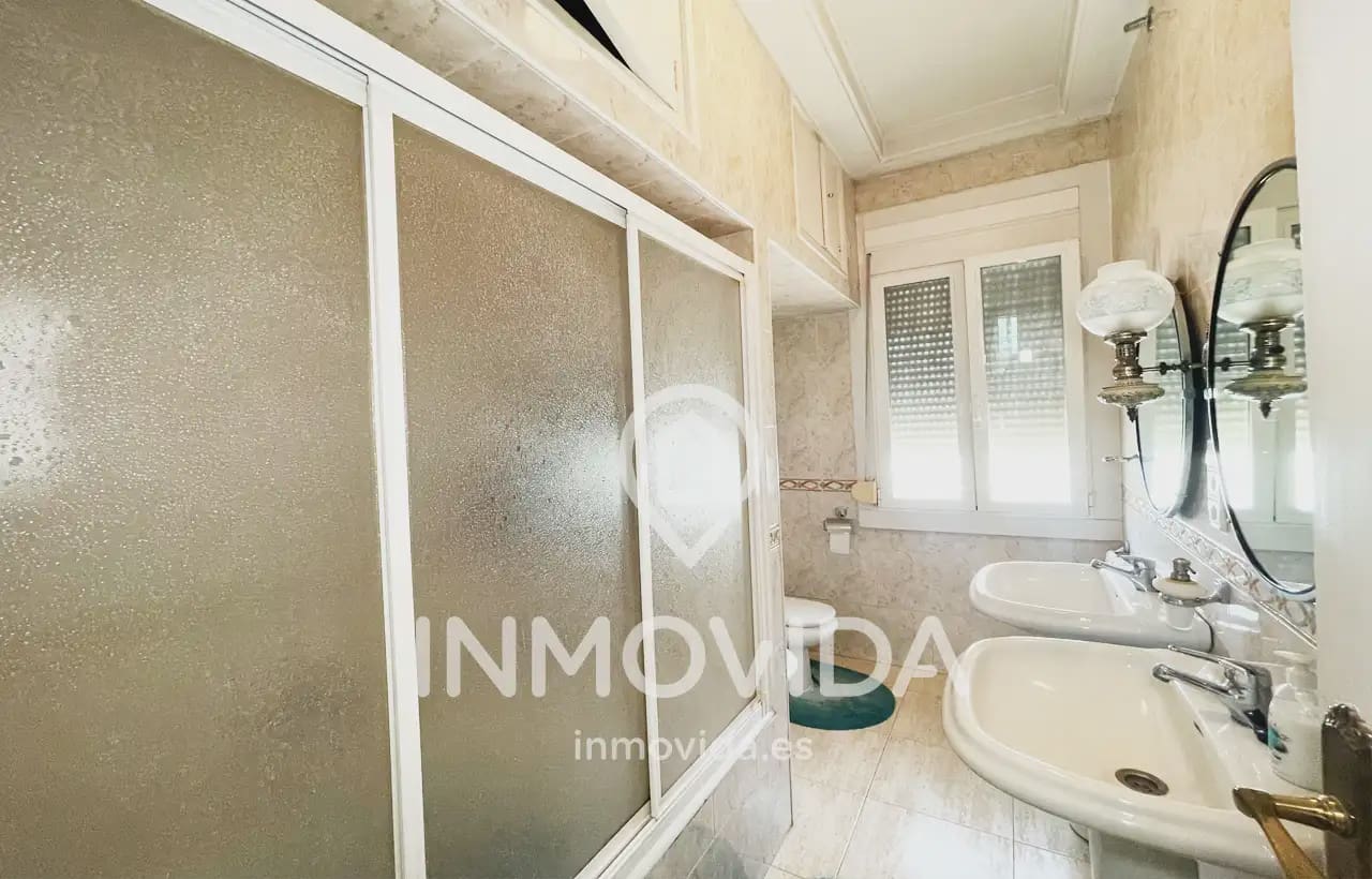5 sovrum Lägenhet till salu i Xativa med garage - 320 000 € (Ref: 9879307)