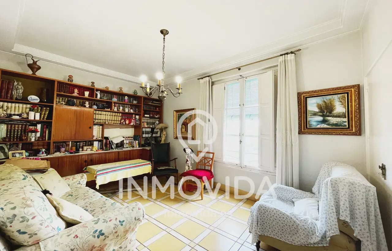 5 sovrum Lägenhet till salu i Xativa med garage - 320 000 € (Ref: 9879307)