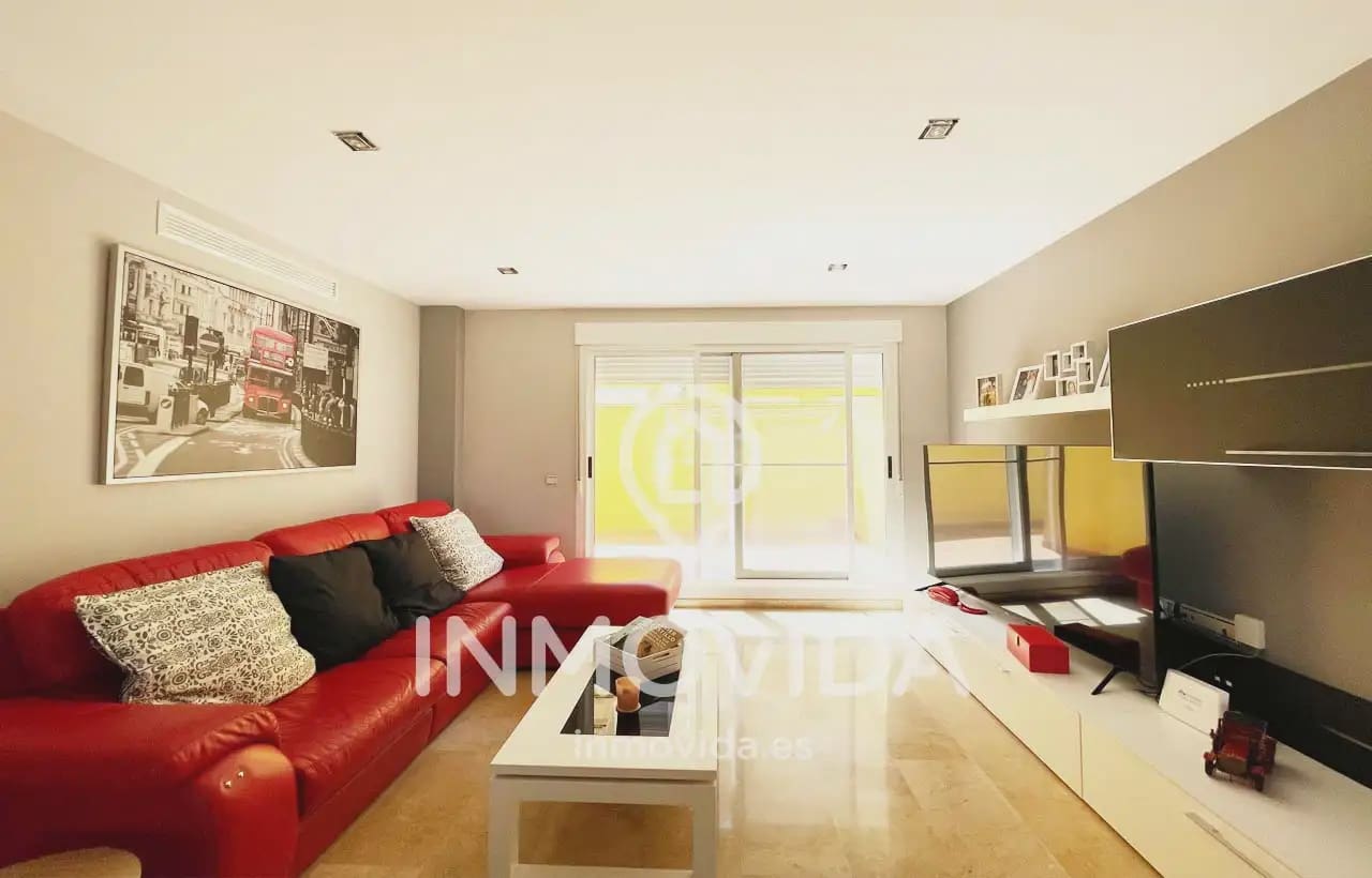 3 slaapkamer Rijtjeshuis te koop in Novele / Novetle met garage - € 240.000 (Ref: 9879310)