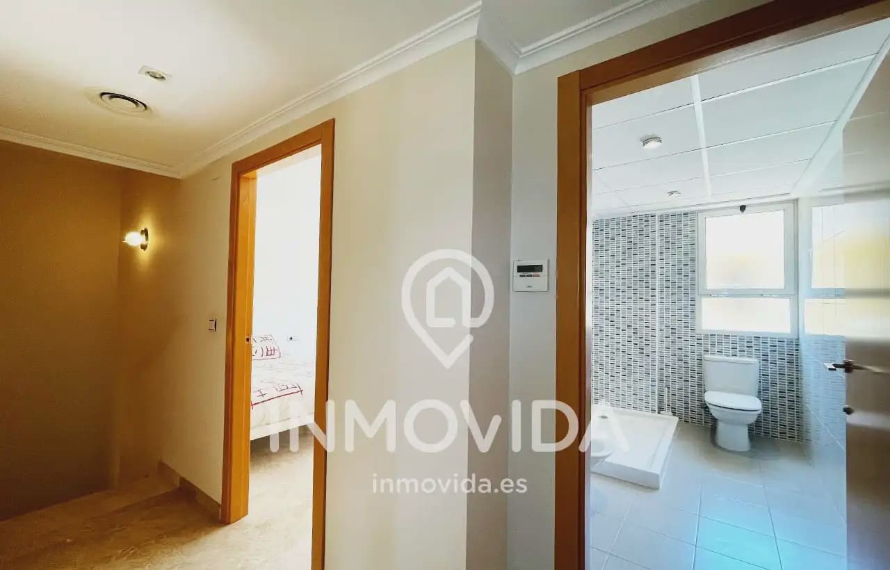 3 slaapkamer Rijtjeshuis te koop in Novele / Novetle met garage - € 240.000 (Ref: 9879310)