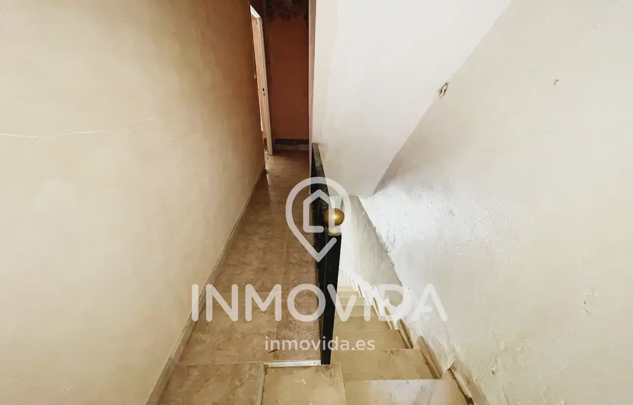 3 bedroom Townhouse for sale in Xativa - € 63,000 (Ref: 9879311)