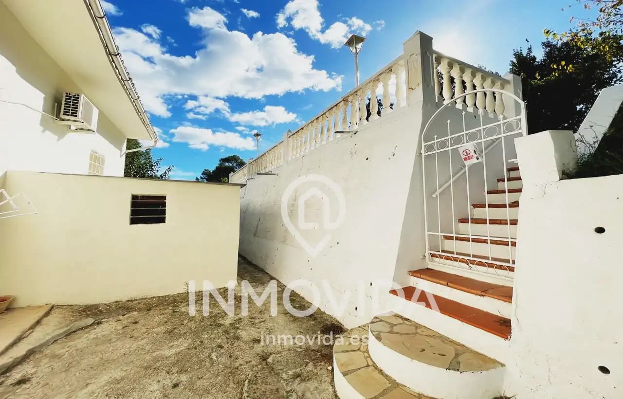 3 chambre Finca/Maison de Campagne à vendre à Xativa avec piscine garage - 239 000 € (Ref: 9879312)