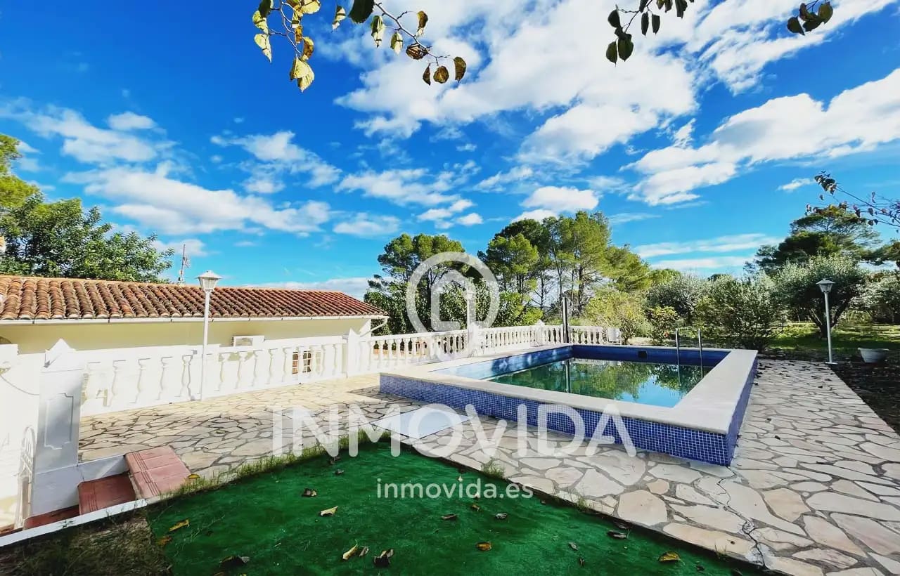 3 chambre Finca/Maison de Campagne à vendre à Xativa avec piscine garage - 239 000 € (Ref: 9879312)