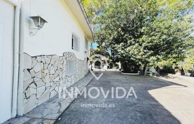 3 soveværelse Finca/Landehus til salg i Xàtiva med swimmingpool garage - € 239.000 (Ref: 9879312)
