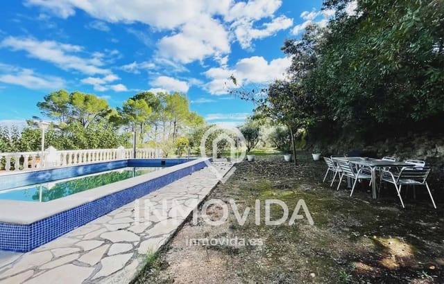 3 soveværelse Finca/Landehus til salg i Xàtiva med swimmingpool garage - € 239.000 (Ref: 9879312)