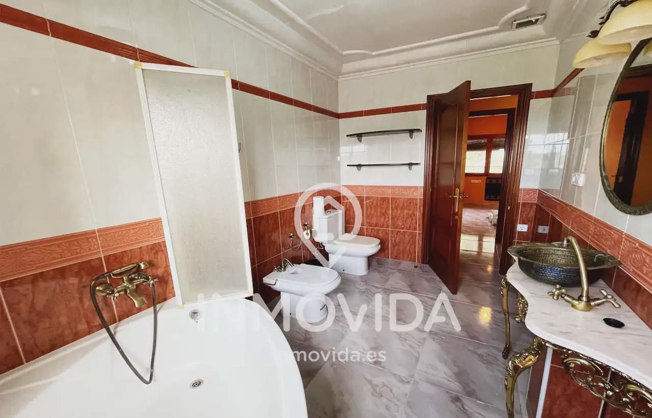 5 sovrum Hus till salu i Xativa - 249 000 € (Ref: 9879314)