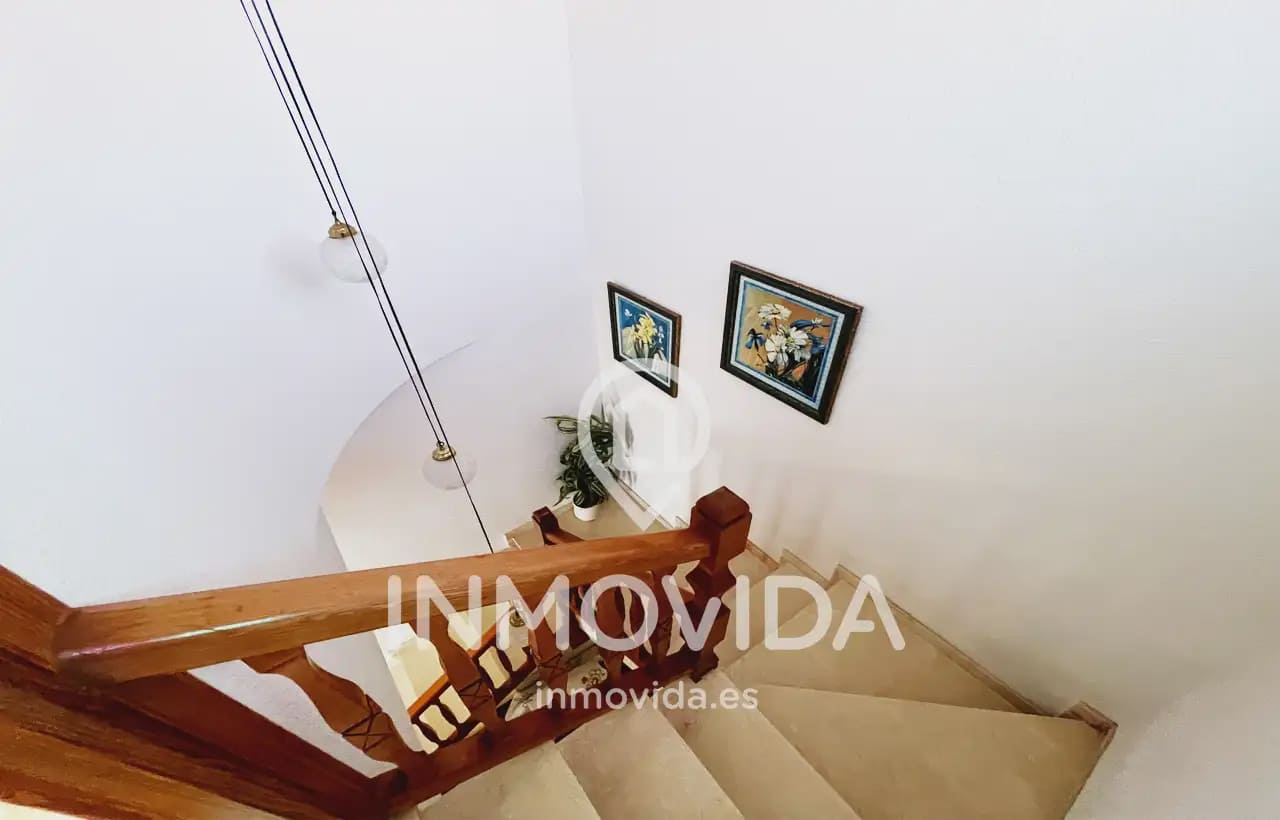 6 bedroom Villa for sale in Moixent with pool garage - € 395,000 (Ref: 9879316)