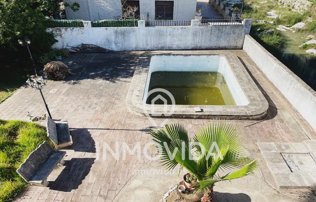 6 bedroom Villa for sale in Moixent with pool garage - € 395,000 (Ref: 9879316)