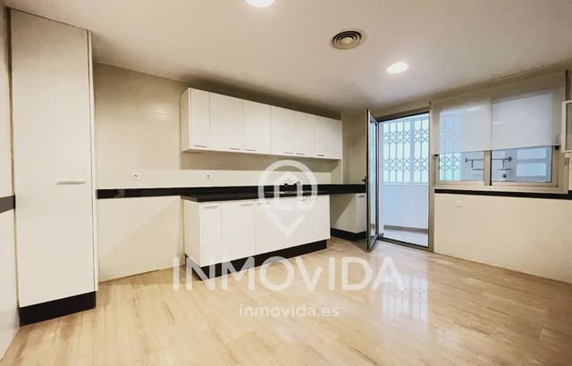 3 slaapkamer Flat te koop in Xàtiva - € 260.000 (Ref: 9879317)