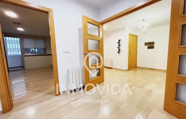 3 slaapkamer Flat te koop in Xàtiva - € 260.000 (Ref: 9879317)