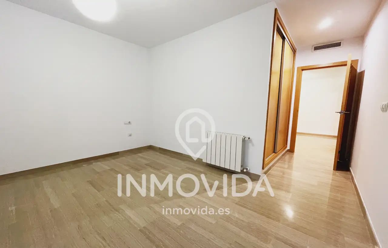 3 sovrum Lägenhet till salu i Xativa - 260 000 € (Ref: 9879317)