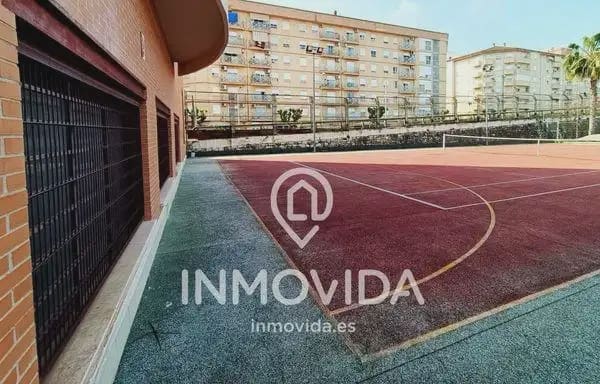 4 chambre Appartement à vendre à Xativa avec piscine garage - 249 900 € (Ref: 9879320)