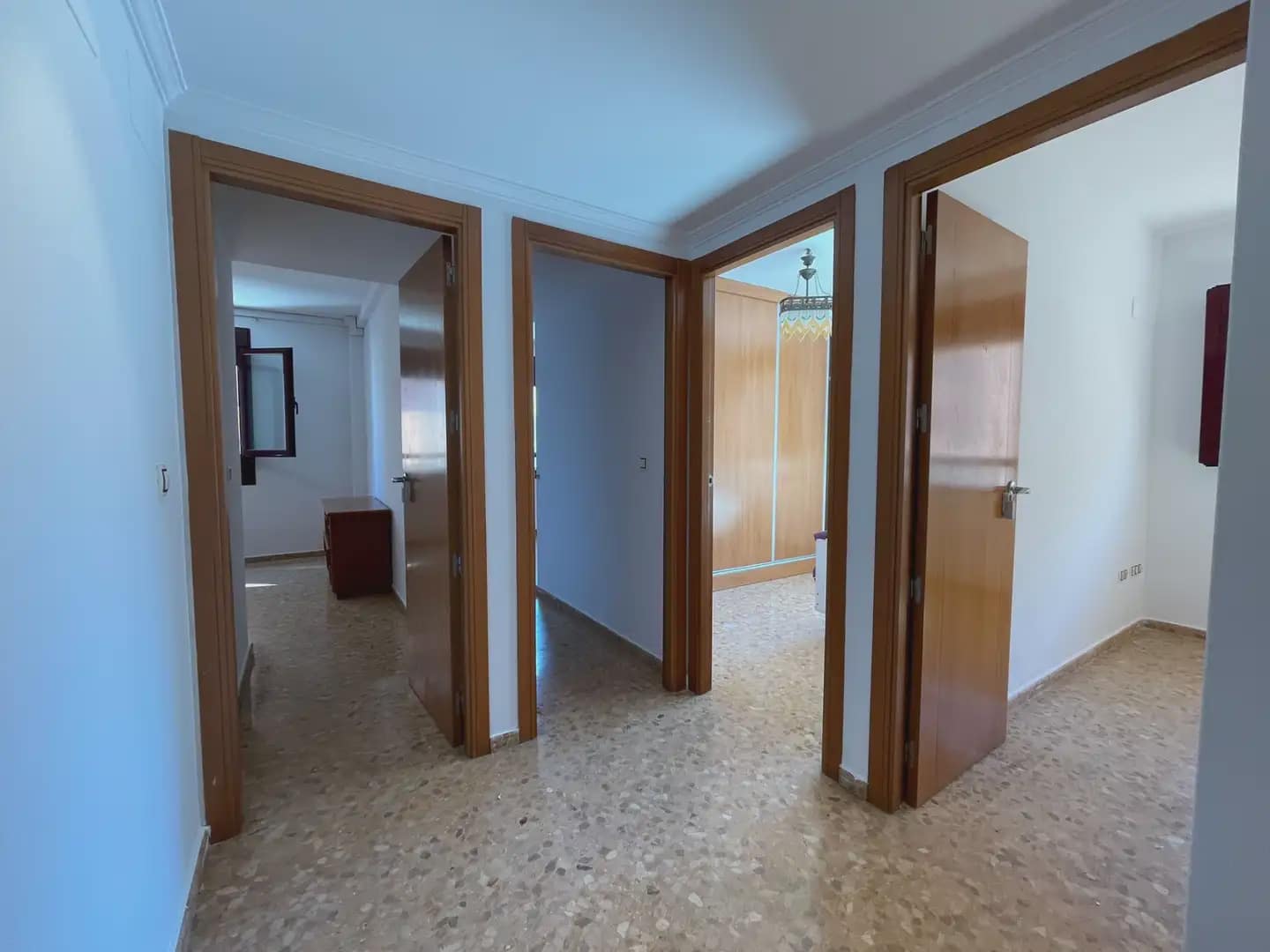 4 chambre Appartement à vendre à Xativa avec piscine garage - 249 900 € (Ref: 9879320)