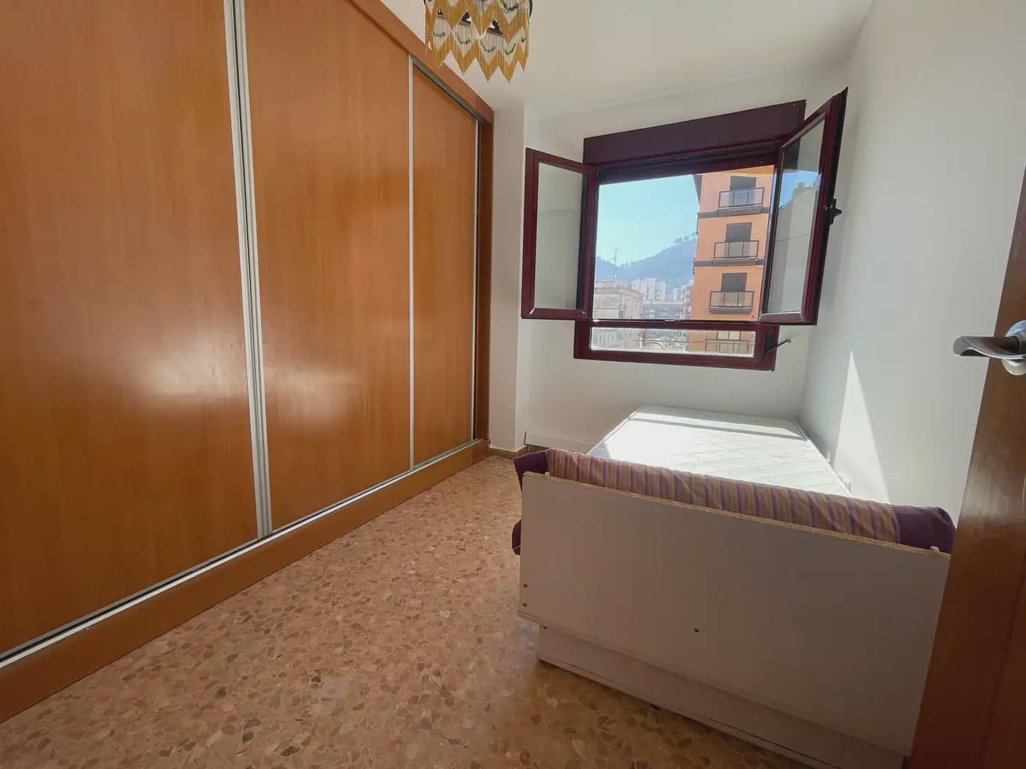 4 chambre Appartement à vendre à Xativa avec piscine garage - 249 900 € (Ref: 9879320)