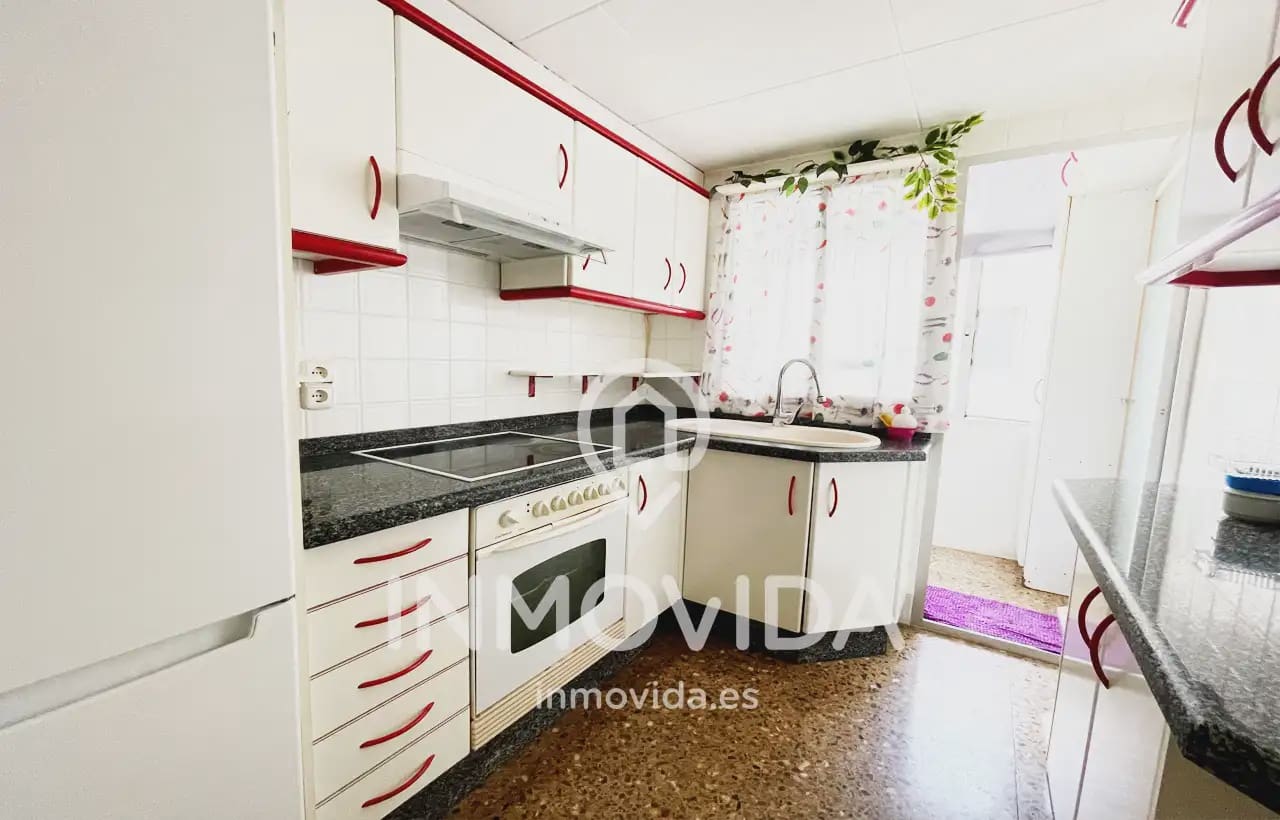 4 soverom Leilighet til salgs i Xativa med garasje - € 129 900 (Ref: 9879321)