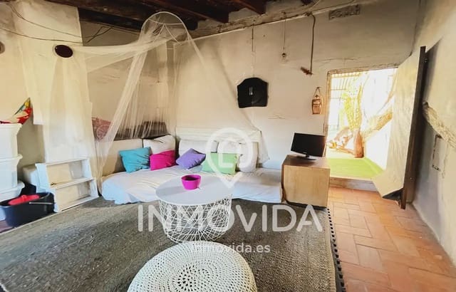 4 soveværelse Byhus til salg i Xàtiva - € 120.000 (Ref: 9879322)